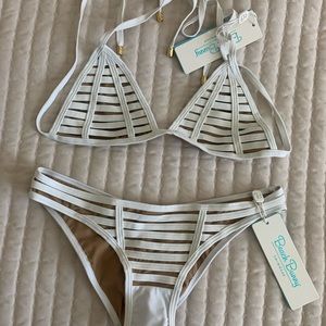 Beach bunny hard summer M top S bottom
